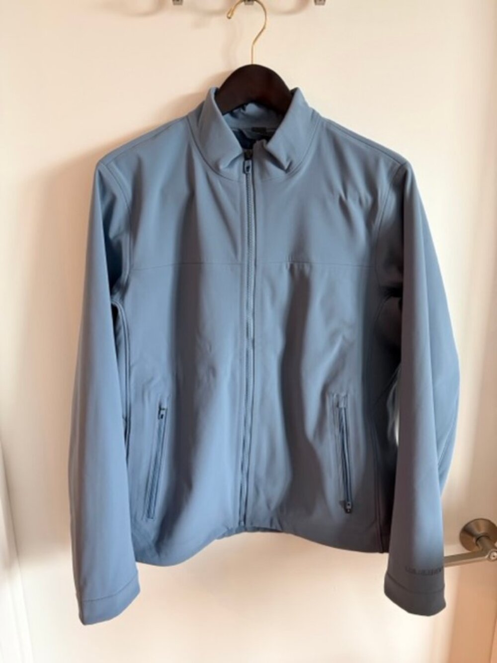 Lululemon Softshell Jacket - Light Blue